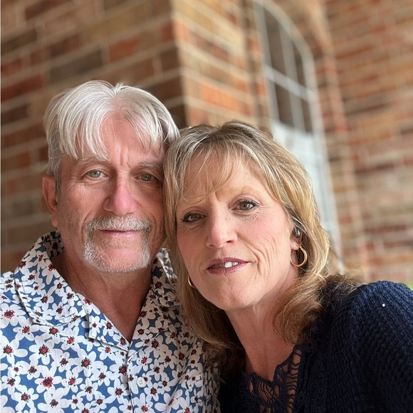 Meet your Posher, Roxann - Picture 4 of 6